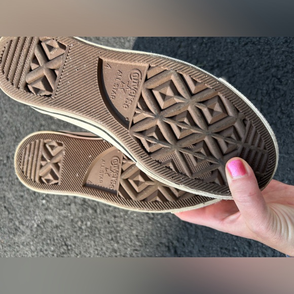 Converse sneakers - Picture 2 of 2